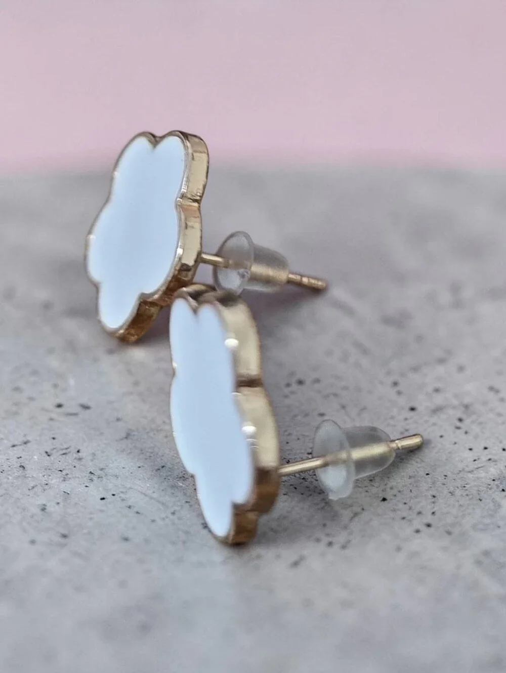 Sassified Boutique Nwt  White Clover Stud Earrings - Gold Trim